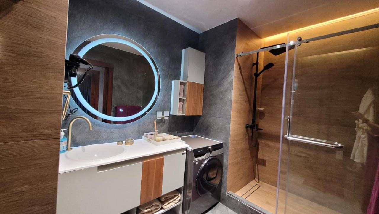 Ultralux 75 Apartment Tasjkent Exteriör bild