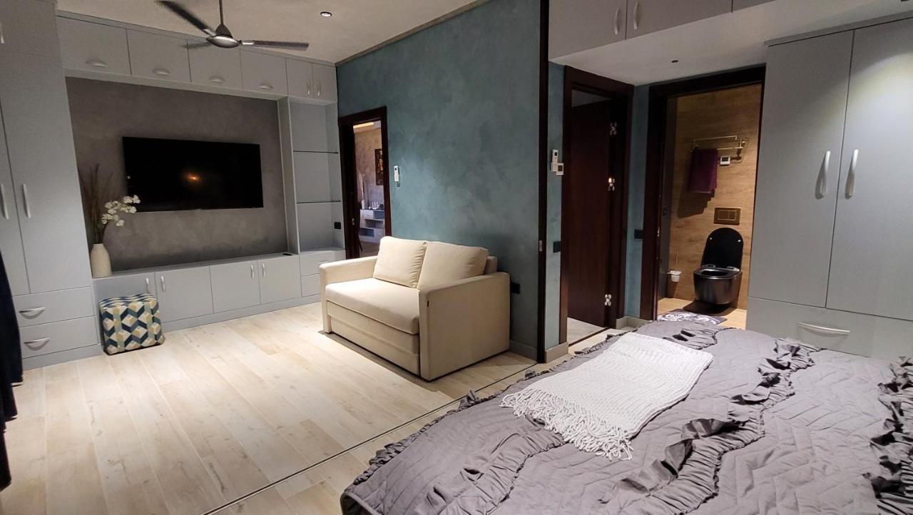 Ultralux 75 Apartment Tasjkent Exteriör bild